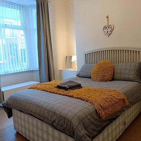 Bright, Comfortable Home, Convenient For City Centre 利物浦 外观 照片