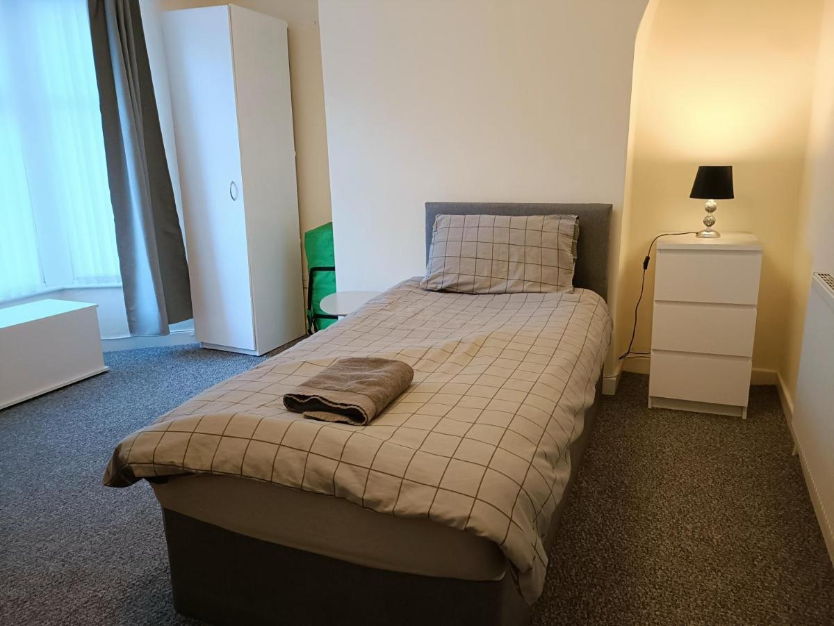Bright, Comfortable Home, Convenient For City Centre 利物浦 外观 照片